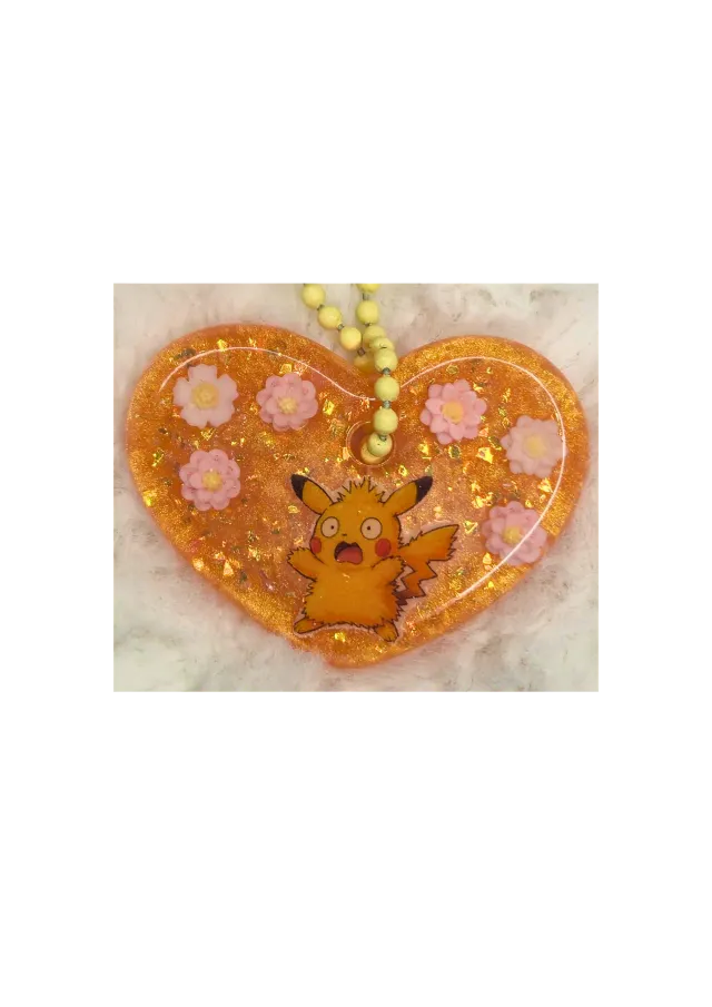 Gul resin charm ♡